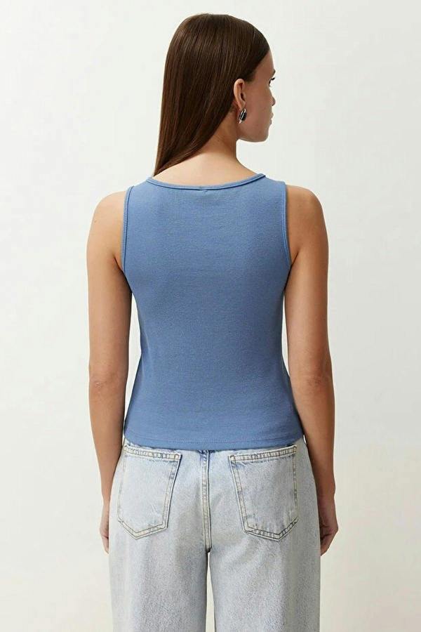 WOVCOR Buttoned Fitted Ribbed Stretch Knit Blouse