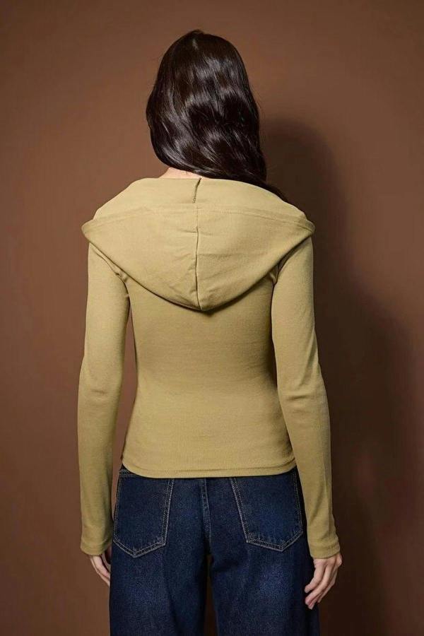 WOVCOR Ribbed Buttoned Knit Blouse with Hood