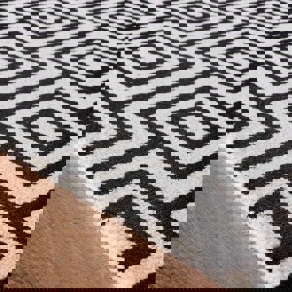The Rugs Geometric Design Labyrinth Wool Rug - Black & Ivory
