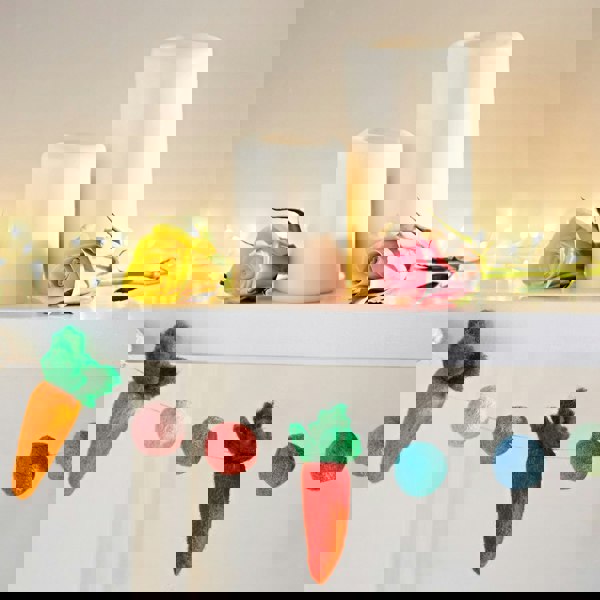 Paper High Felt Carrot Easter Garland