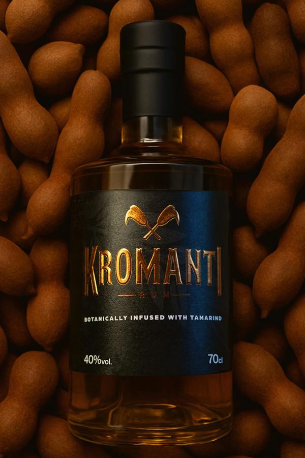 Tamarind Rum from Kromanti, highlighting the exotic fruits and rich color.