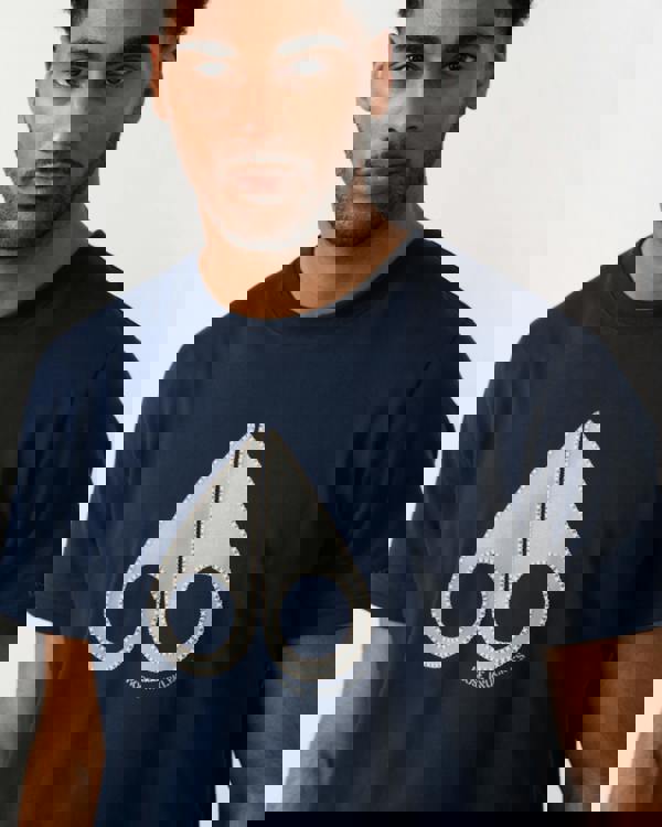 close up shot of a model wearing a Moose Knuckles Tandem Mens T-Shirt in Navy 833