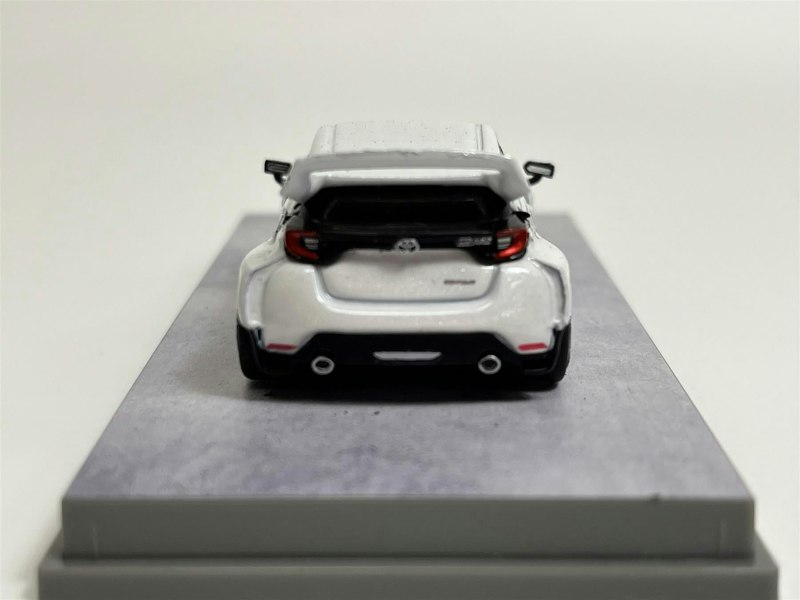 Tarmac Pandem Yaris White 1:64 Scale Tarmac Works T64R080WH