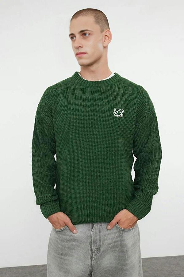 WOVCOR Crew Neck Embroidered Knit Men's Sweater