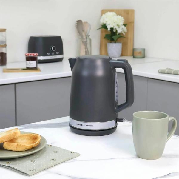 Hamilton Beach Ella Kettle & Toaster Set - Matte Charcoal - Hamilton Beach UK