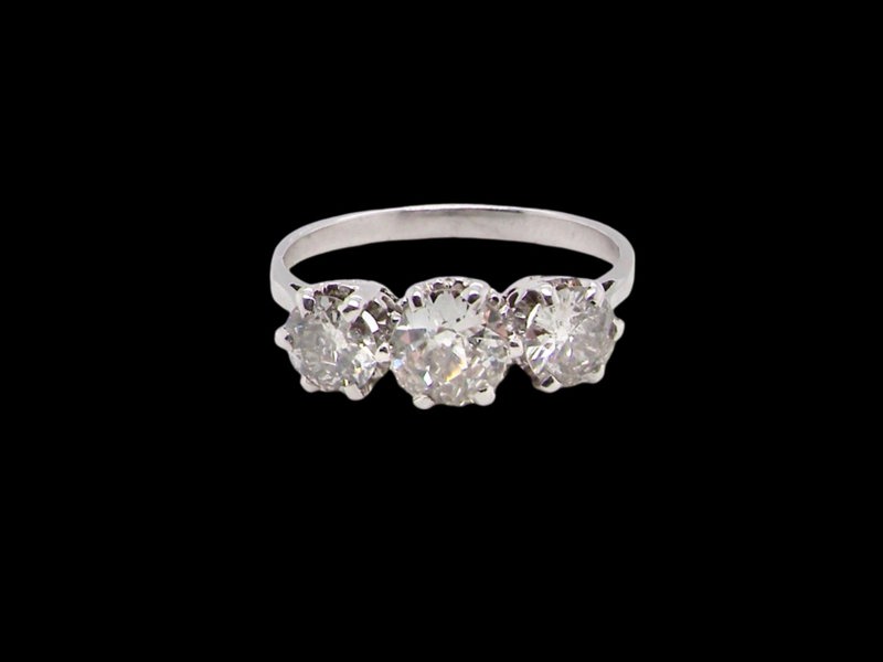 Vintage Tom A traditional Diamond Trilogy Ring