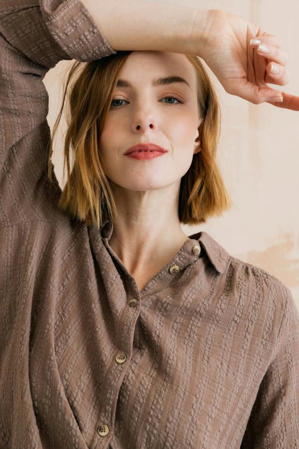 Lily & Me Savannah Textured Seersucker Shirt Mocha