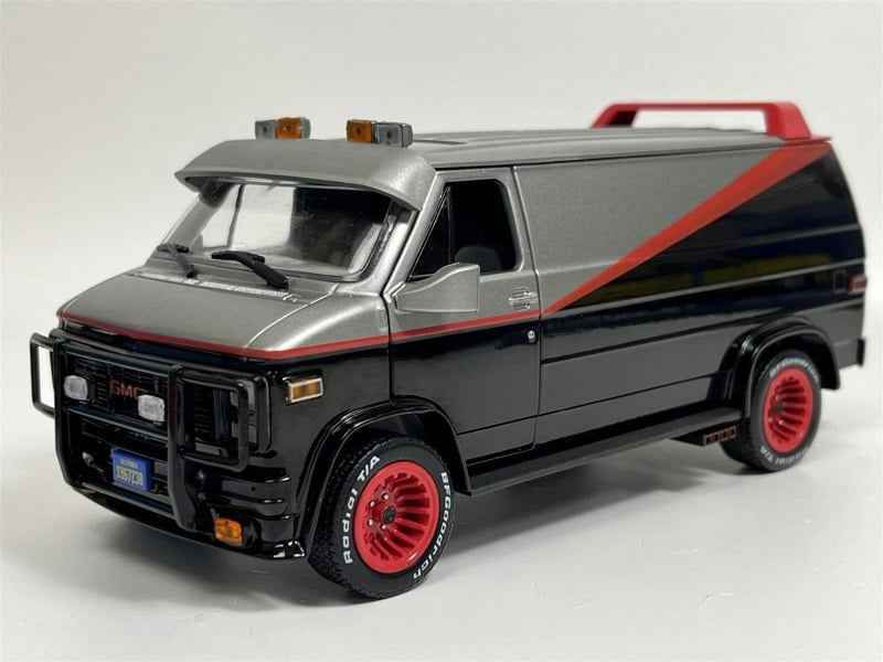 Greenlight The A Team 1983 GMC Vandura 1:24 Scale Greenlight 84072