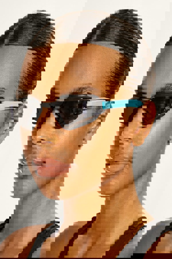  img-5-turquoise-none