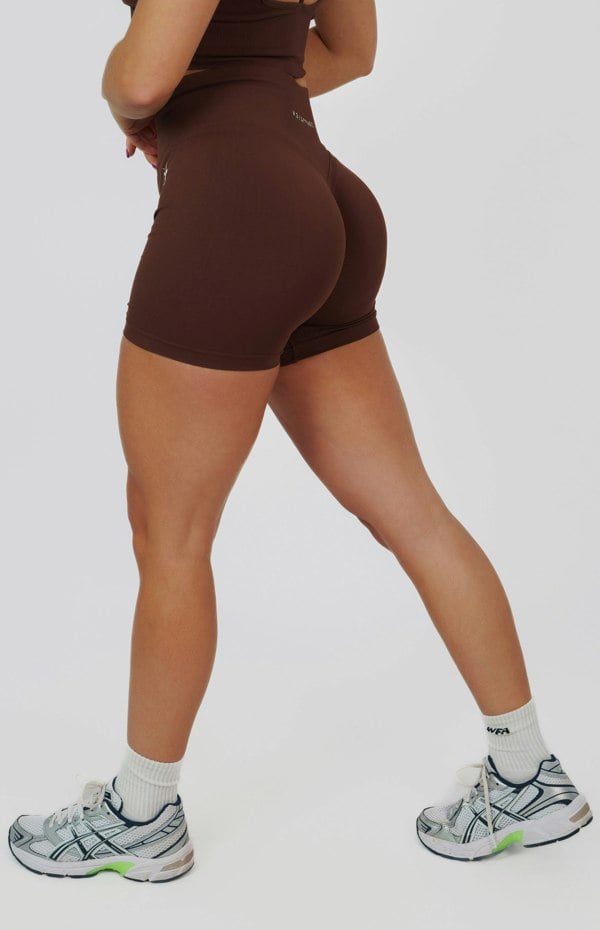 V3 Apparel Form Seamless Scrunch Shorts - Chestnut Brown