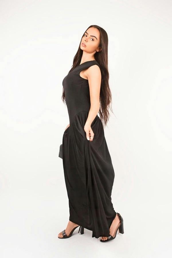 Tylah Short Sleeve Pleated Relaxed Maxi Dress - Black
