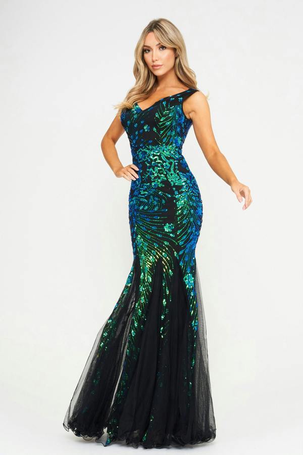 LuvForever Seren - Green Mesh Sequin Maxi Dress
