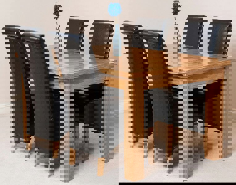 That's Furniture Seattle Oak Extending Dining Table with Montana Leather Chairs