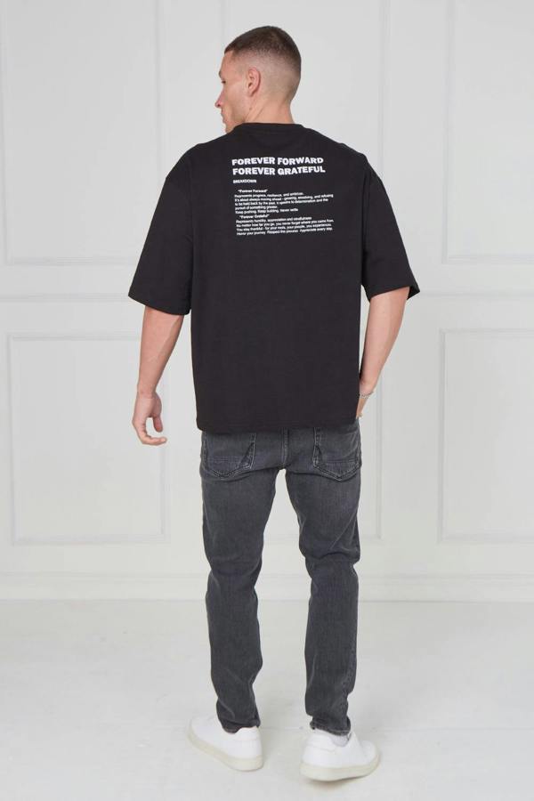 Men’s Oversized Heavyweight T-Shirt – “Forever Forward. Forever Grateful.”