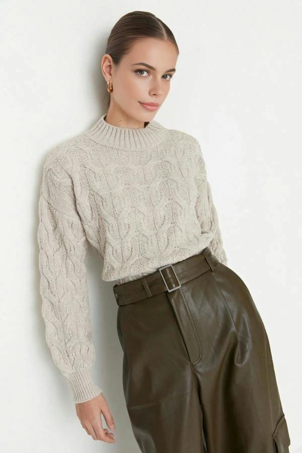 WOVCOR Crop Stand Collar Knit Sweater