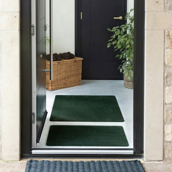The Rugs Eco-Friendly Soft Washable Green Mat and Runner