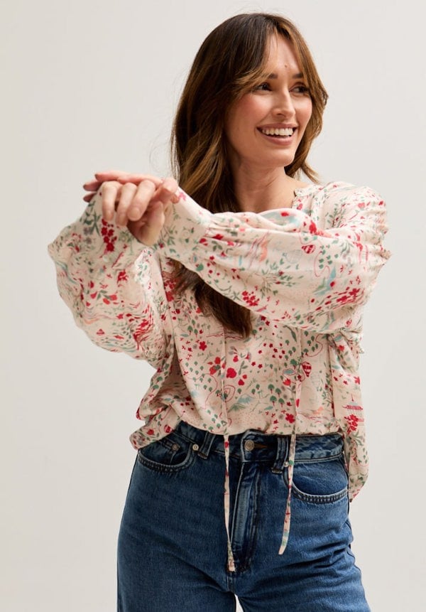 Rosetti Wishing Well Print Blouse In Multi