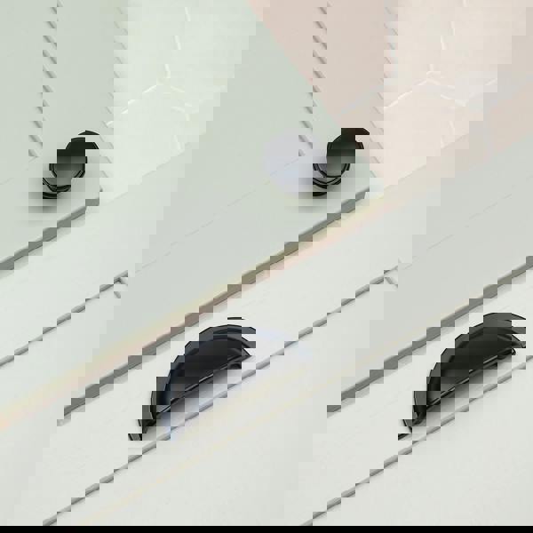 Handle & Home Matt Black Contemporary Cup Handle and Coordinating Knob