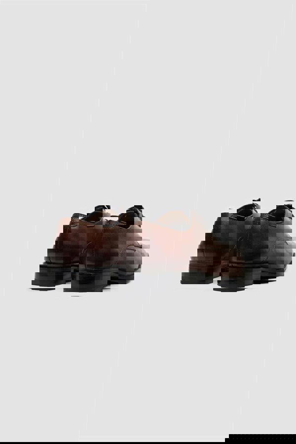 House of Cavani Taylor Brown Shoe