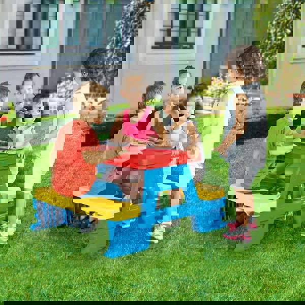 Dolu Picnic Table for 4