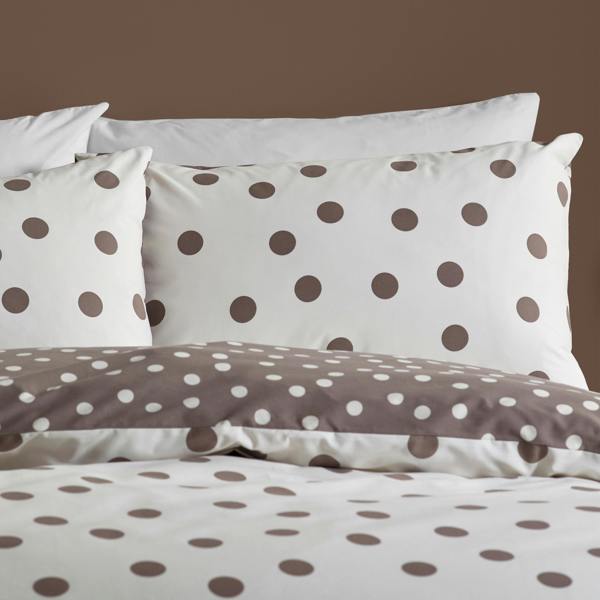 Catherine Lansfield Polka Dot Reversible Duvet Cover Set Chocolate