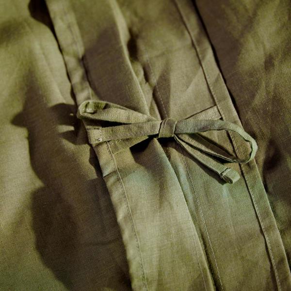 Olive Green French Linen 40cm Deep Fitted Sheets close-up detail 4 | Soak and Sleep