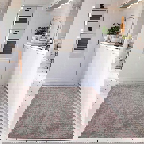 Machine Washable Flatweave Rug in Pink