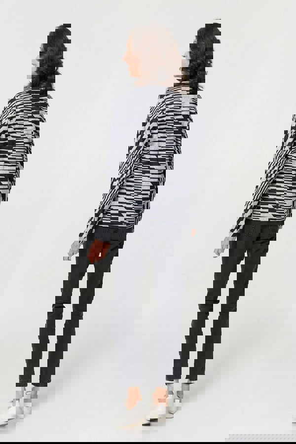 Grey | Geo Print Long Batwing Sleeve Top
