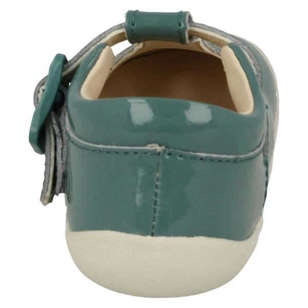 Clarks Girls Clarks Cut Out Detailed Shoes Roamer Star