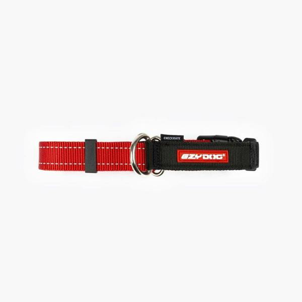 EzyDog Checkmate Collar in Red
