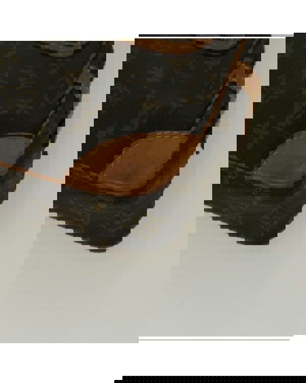 154358337.jpg