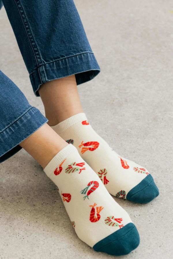 Lily & Me Klayton The Shrimp Bamboo Trainer Socks And Decoration Giftbox