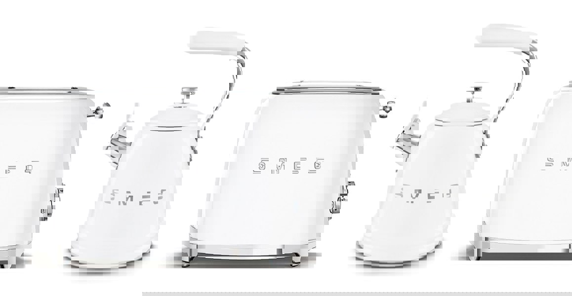 Smeg Retro Bundle | WKF01 Whistling Stovetop Kettle & TSF01 2-Slice Toaster Set