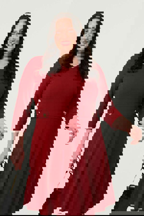 Red | Curve V-Neck 3/4 Sleeve Short Skater Dress