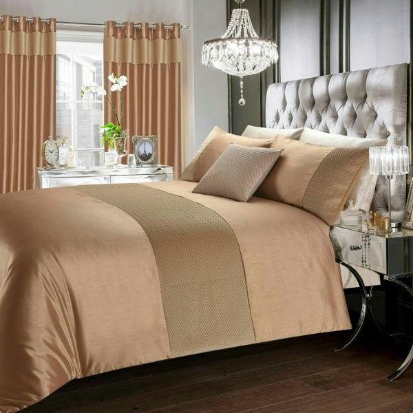 Intimates Hartley Geometric Velvet Duvet Cover & Pillowcase Set