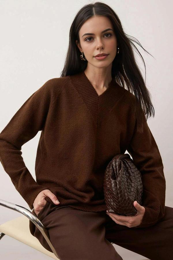WOVCOR Knit Sweater