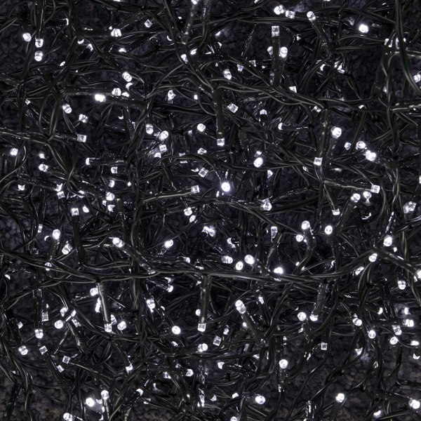 Samuel Alexander 15.5m 600 LED Colour Changing Christmas String Lights in White to Blue