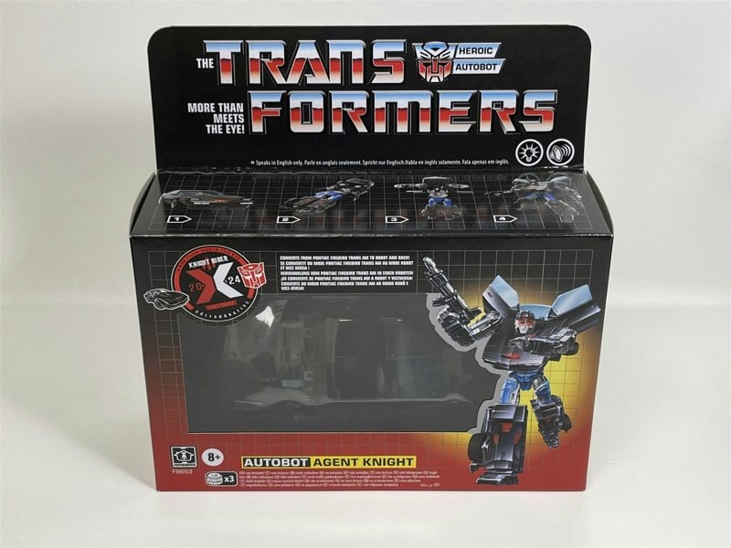 Hasbro Transformers Heroic Autobot Knight Rider Agent Knight Light and Sound Hasbro F9653