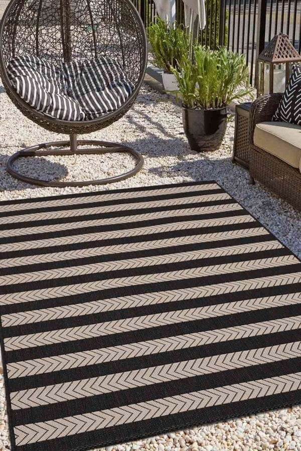 County Stripe Rug – Indoor/Outdoor Use