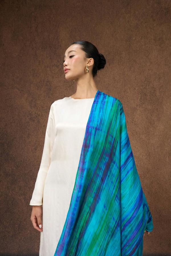 Peacock Blue Brushstroke Silk Scarf – Hand-Dyed Mulberry Silk, Statement & Evening Wrap