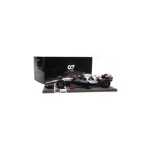 Minichamps Yuki Tsunoda 2023 Scuderia Alphatauri AT04 1:18 117230122