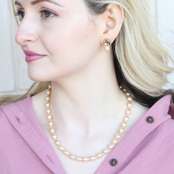 The Colourful Aura Golden Oval Shape Classic Diana Wedding Pearl Necklace and Earring Set