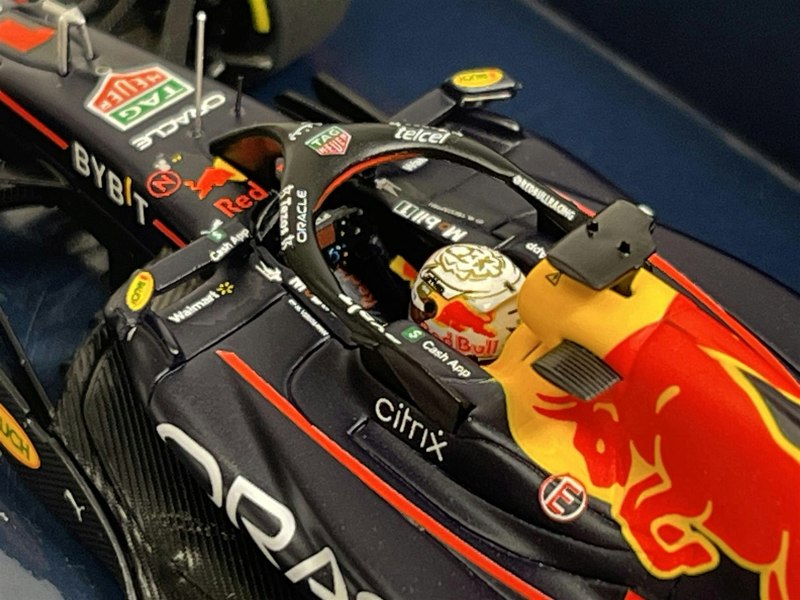 Minichamps Max Verstappen Red Bull Racing RB18 Winner Saudi Arabian GP 2022 1:43 417220101