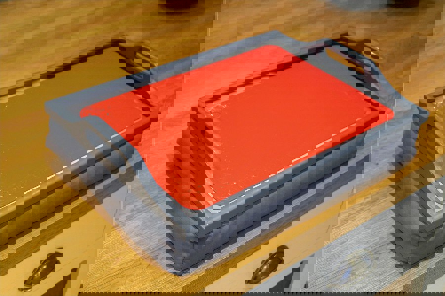 Aidapt Anti Slip Silicone Table Mat 350x250mm Red