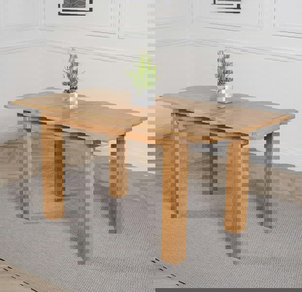 That's Furniture Hampton 120 - 160cm Solid Oak Extending Dining Table