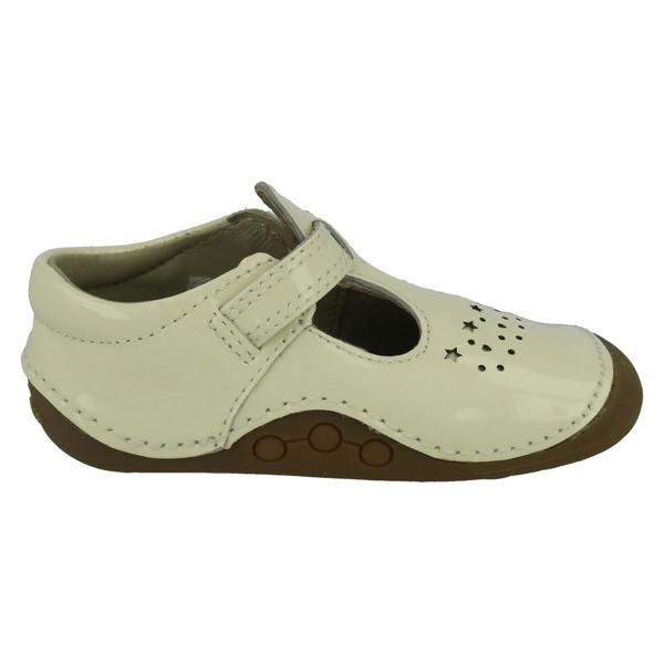 Clarks Infant Girls Clarks Pre-Walking Shoes Tiny Skip
