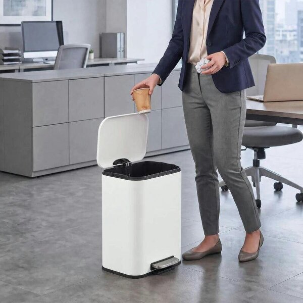20 L Kitchen Pedal Bin, Metal Rubbish Bin with Removable Inner Bucket, Soft-Close & Stay-Open Lid, Cream White