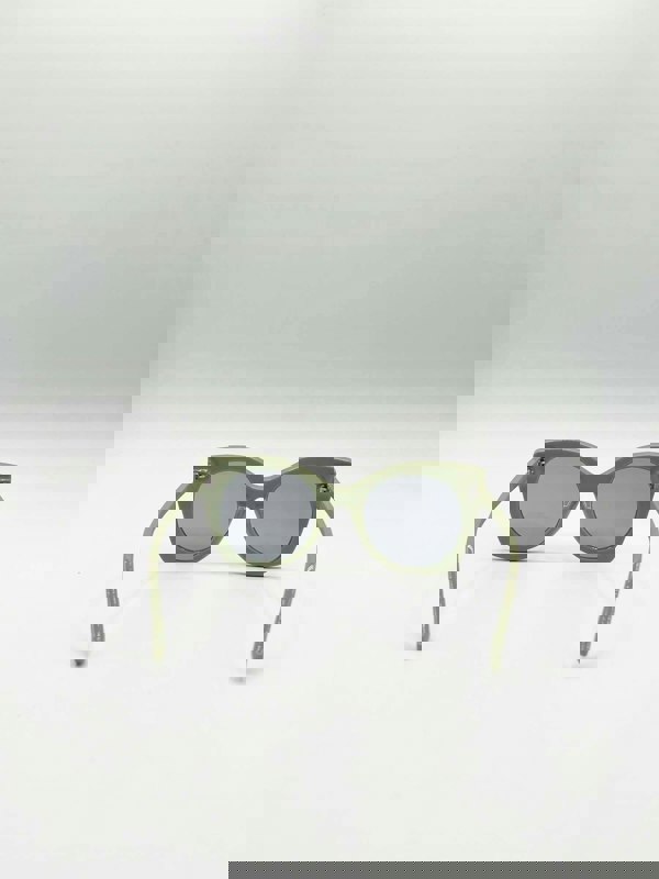 SVNX Oversized Round Cat-Eye Sunglasses in Green