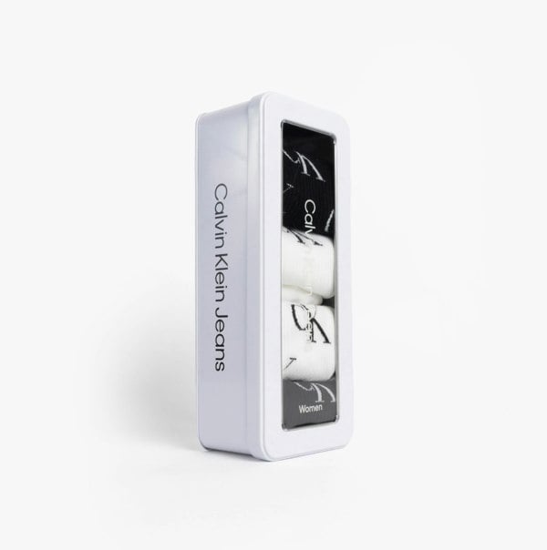 Calvin Klein 4 Pack Giftboxed Trainer Womens Crew Socks Black/White
