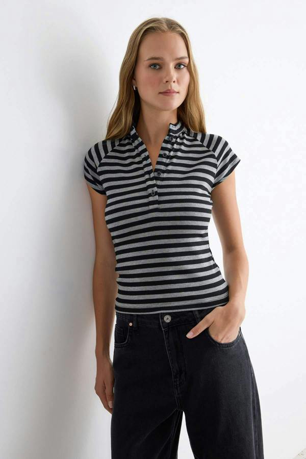 WOVCOR Fitted Mandarin Collar Raglan Short Sleeve Ribbed Blouse
